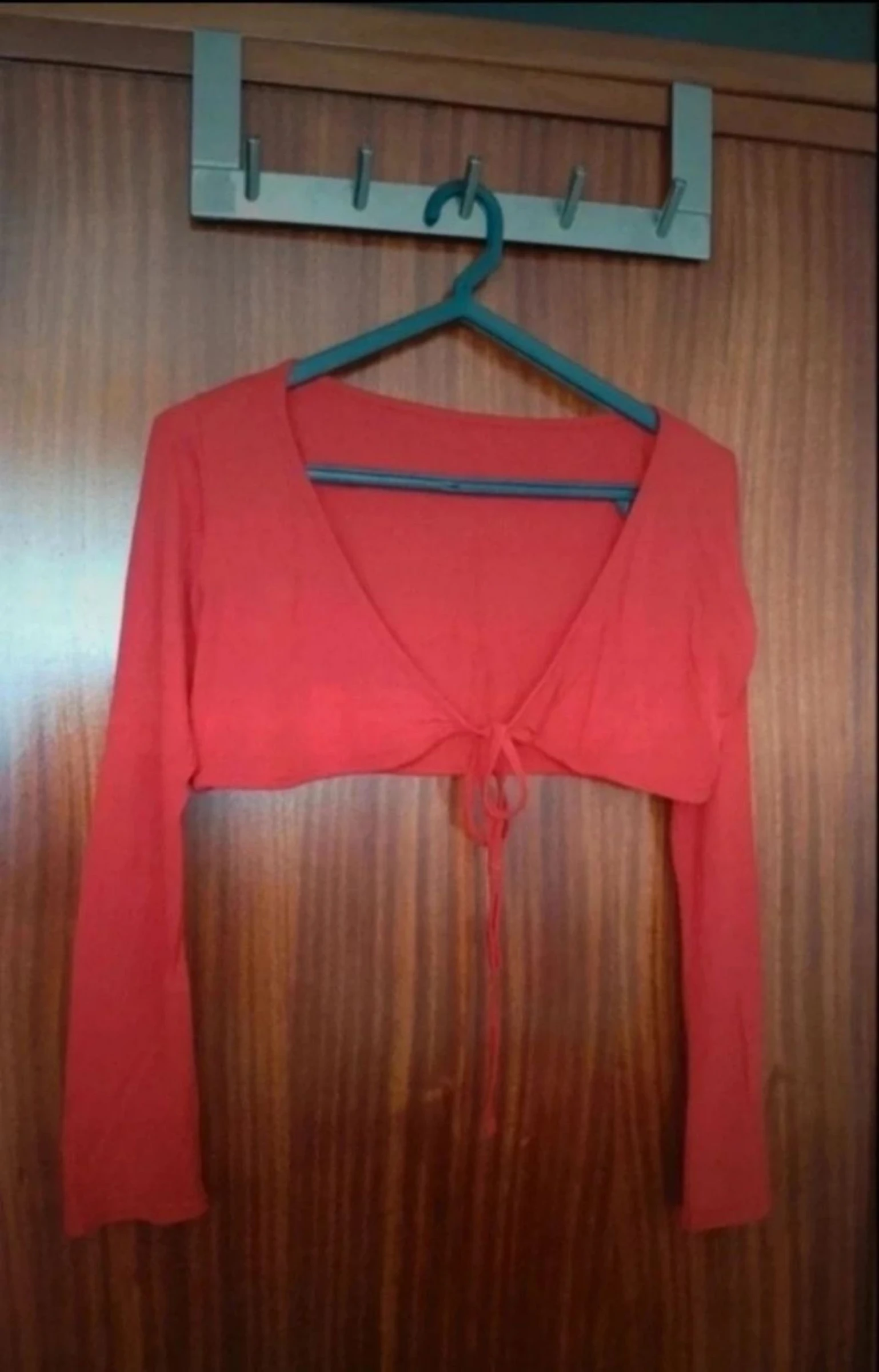 Bolero vermelho atar à frente elegante / Bolero rojo / Boléro rouge chic